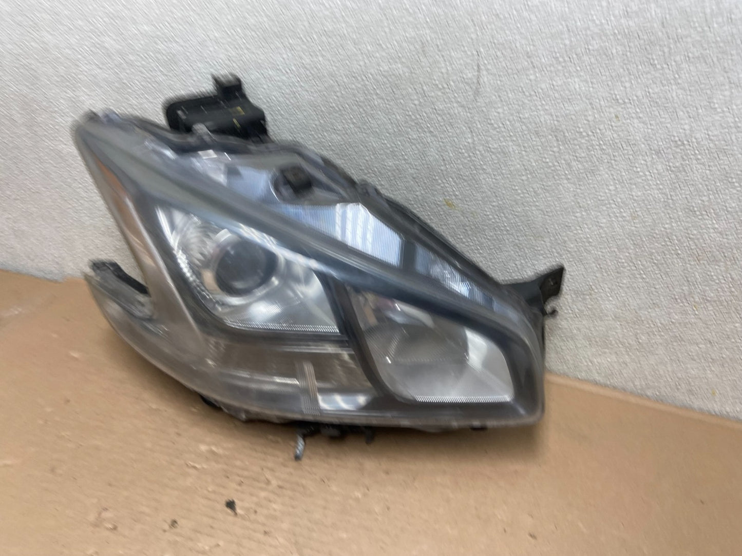 2009 - 2014 Nissan Maxima Headlight Right Passenger Xenon HID Oem AA9932 DW1