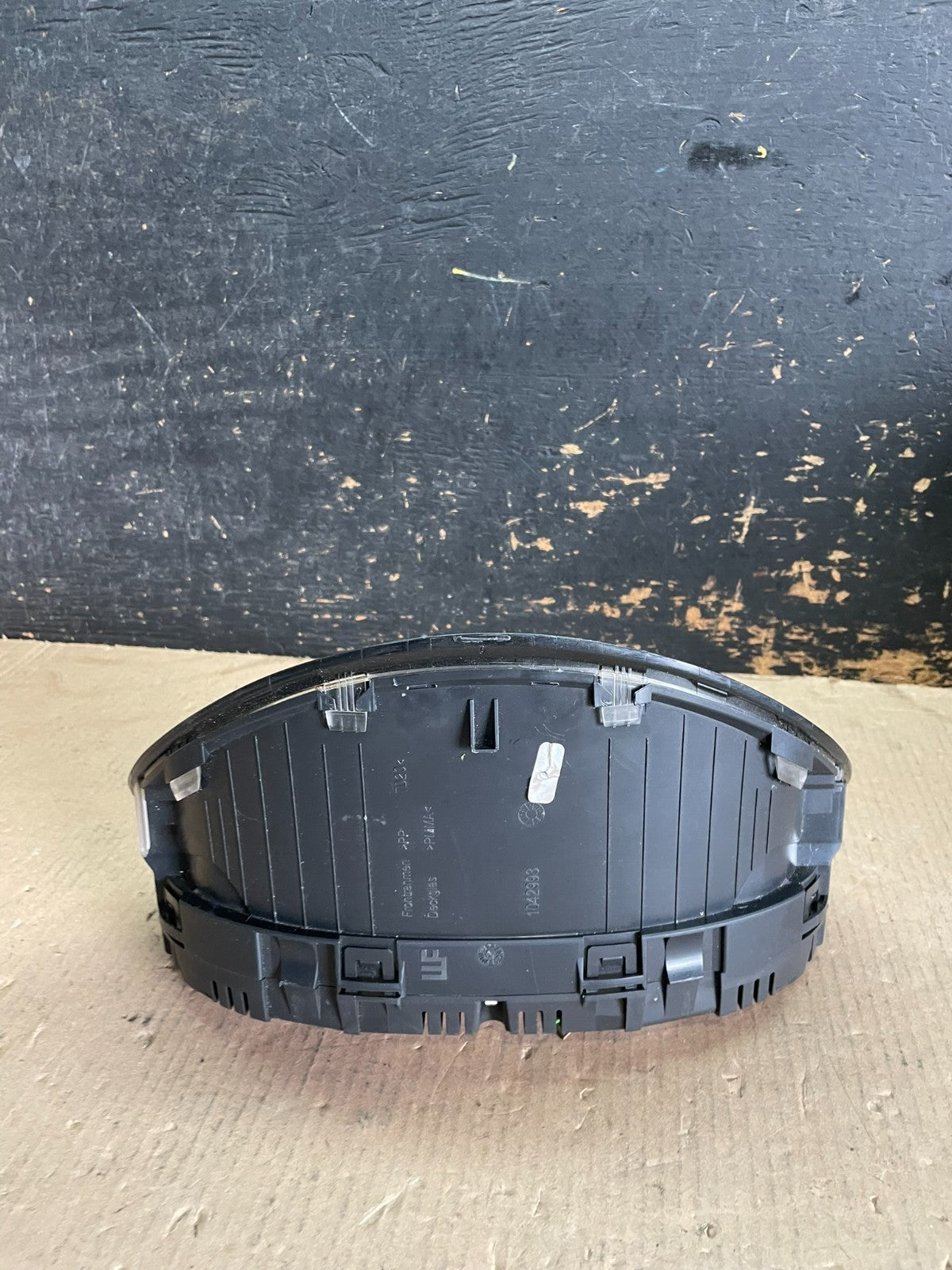 2003 to 2006 Sprinter 2500 3500 Instrument Speedometer Gauge Cluster AA2104 DG4