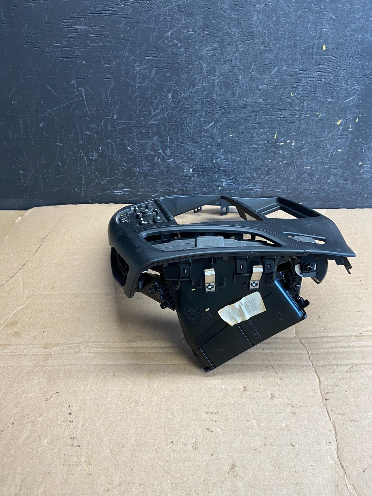 2012 to 2014 Ford Focus METRA 99-5827B / S-DIN D-DIN Car Radio Dash Kit AF18772