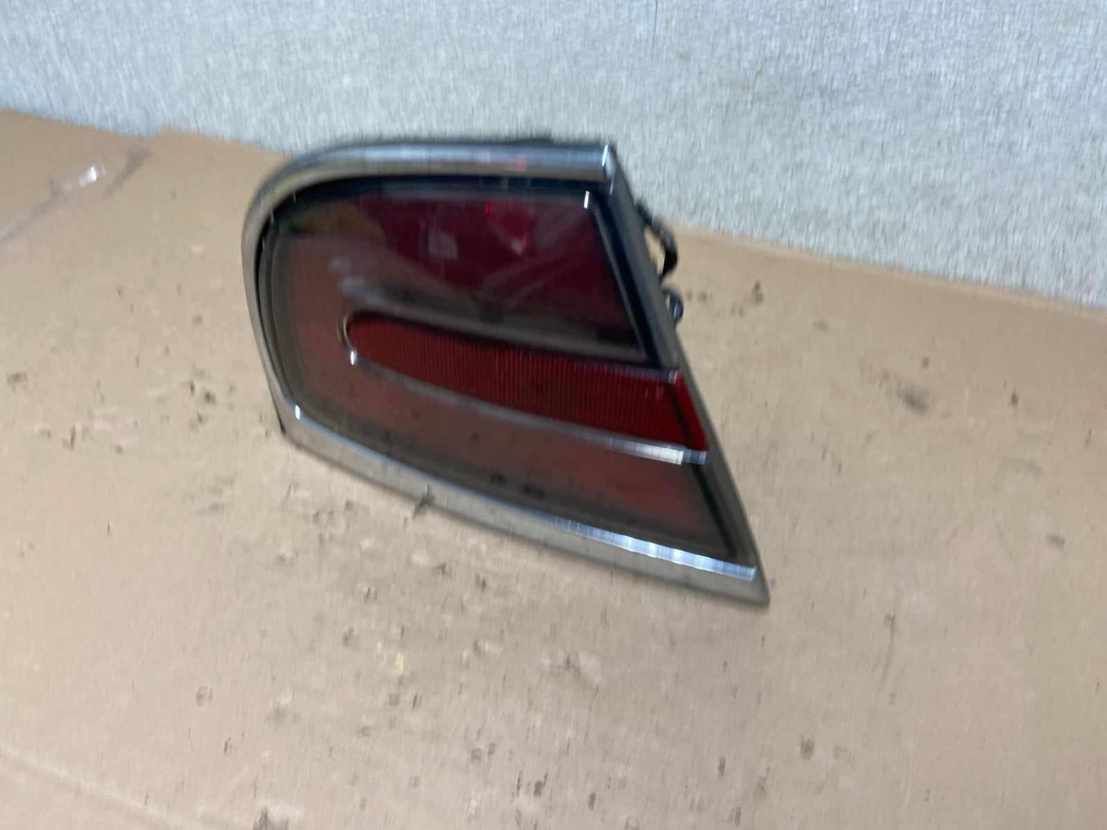 1997-1998 Buick Park Avenue Ave Left Driver Lh Side Tail Light OEM AB0094 LK1