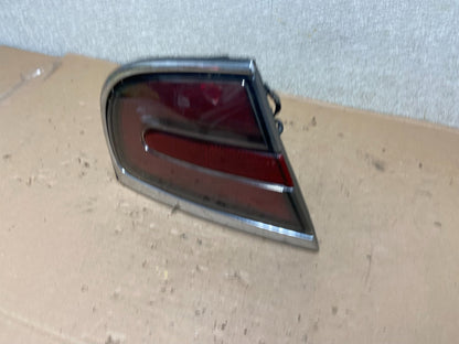 1997-1998 Buick Park Avenue Ave Left Driver Lh Side Tail Light OEM AB0094 LK1