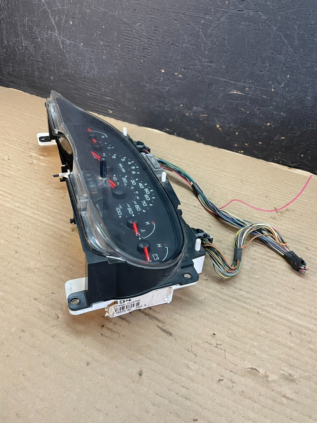2006 Ford E350 Gauge Speedometer Cluster AF3437 DW2