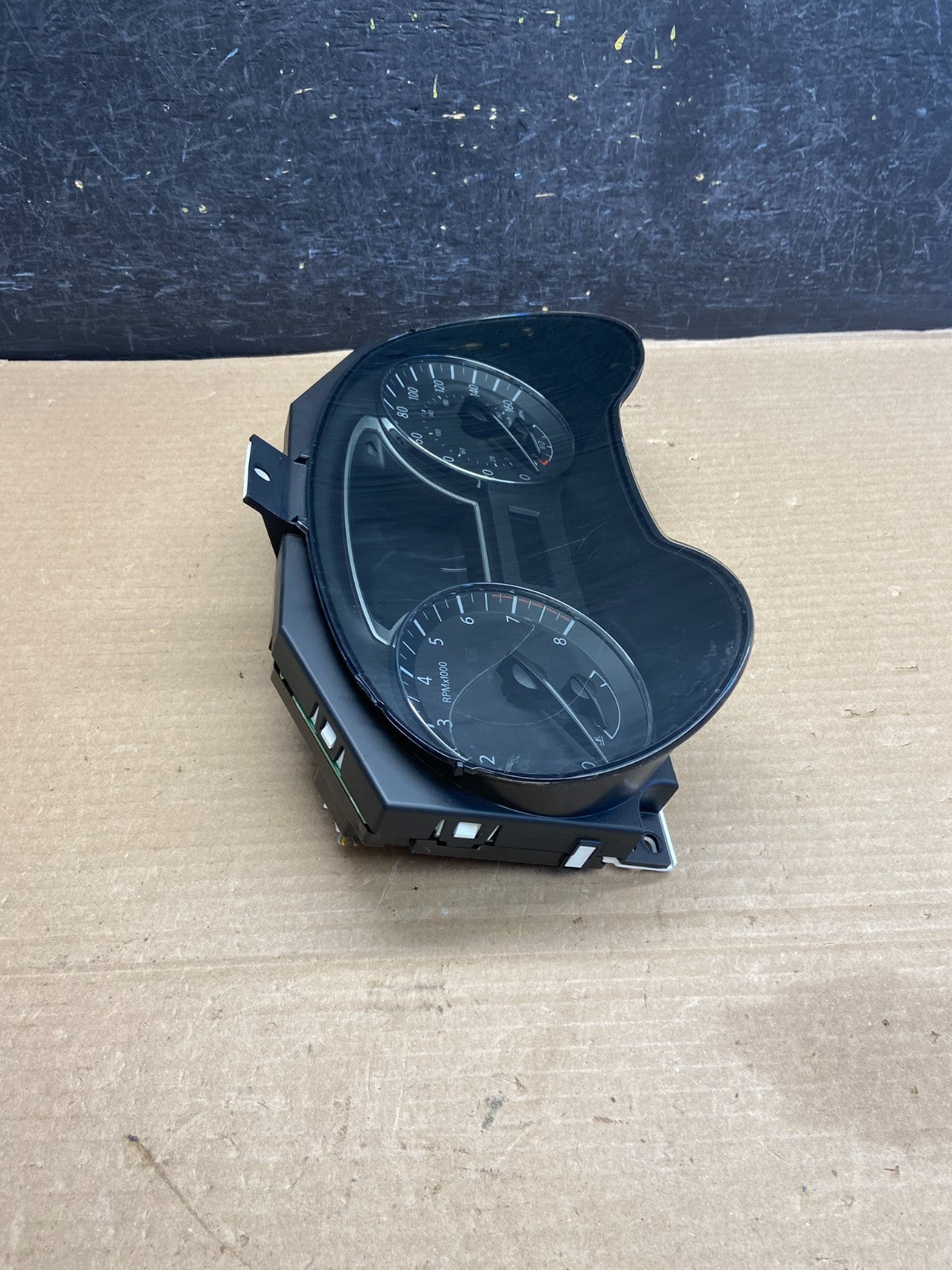 2013 Nissan Pathfinder Speedometer Cluster Gauge AG1038 DG1
