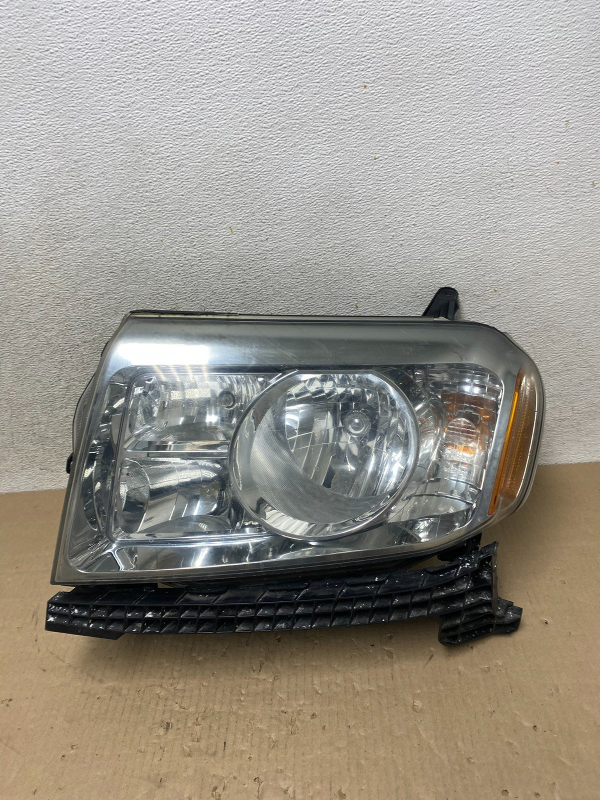 2009 2010 2011 Honda Pilot Left Driver LH Halogen Headlight AI2256 DW0