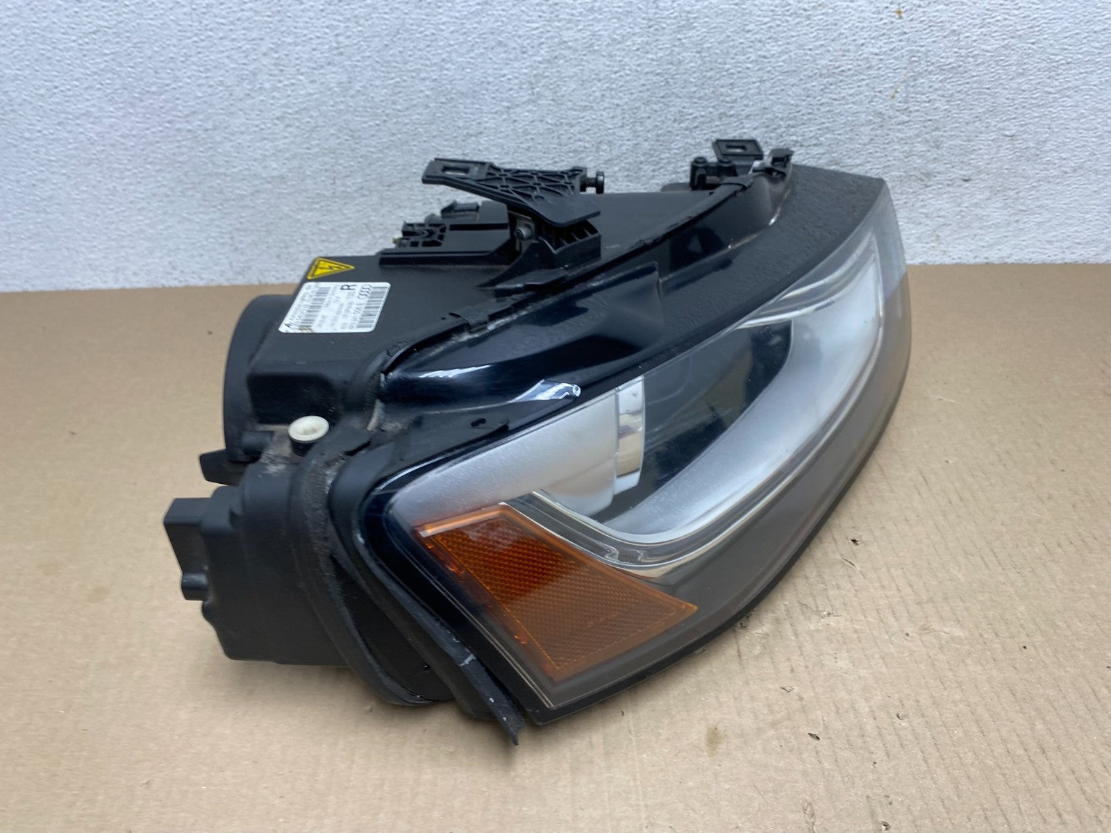 Xenon HID AFS 2013 to 2016 Audi A4 Right Passenger RH Side Headlight AF5835 DW2