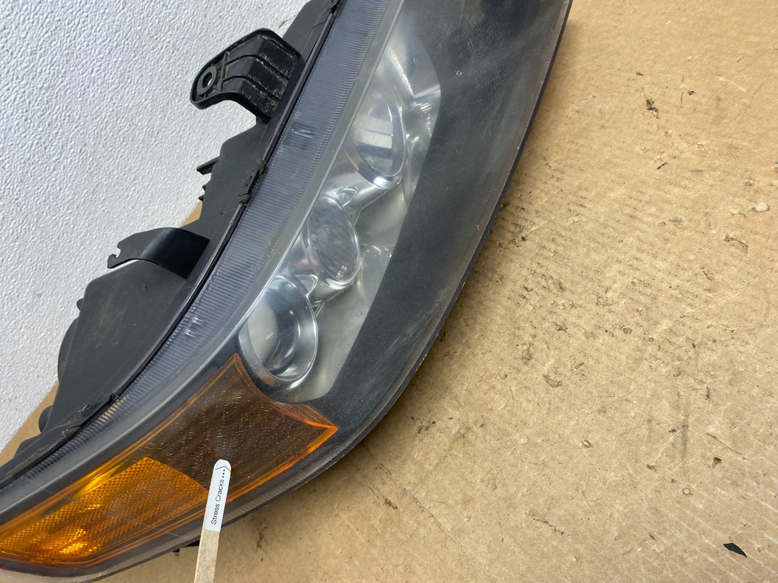 2004 to 2006 Acura TSX Right Passenger RH Side Xenon HID Headlight OEM AC3247 DW3