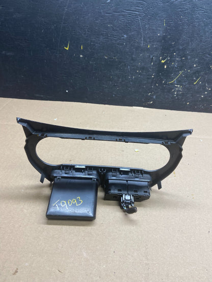 2013 to 2016 Ford Escape Climate Control Trim Panel W/ Switches t9093 DG Oem3