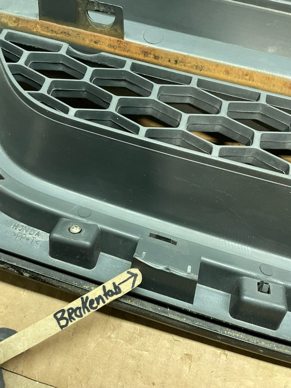 2003 2004 2005 Honda Pilot Front Upper Grill Grille Oem Y6428 DG10