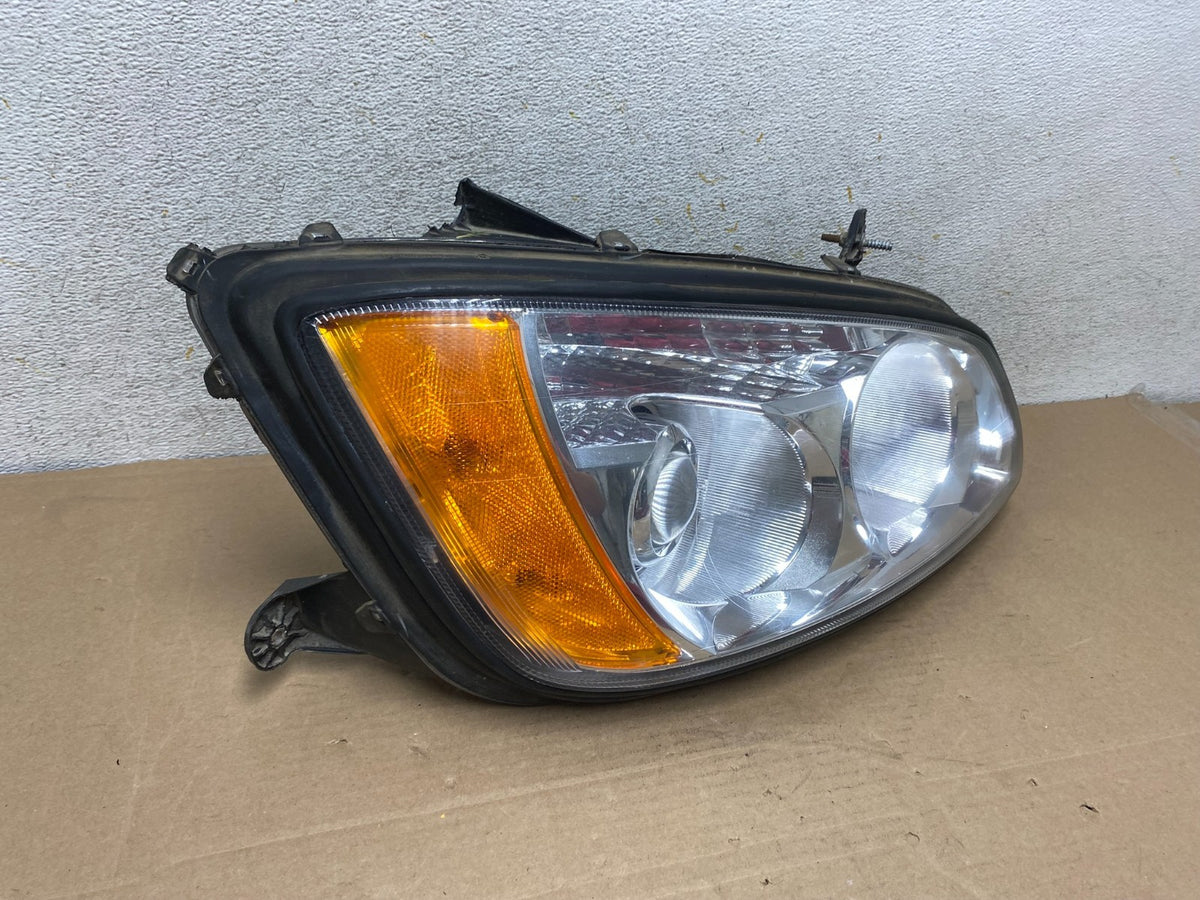 Kenworth P54-6162-200R SAE HG05 SSB518 Right Side Headlight ah9371 DG2