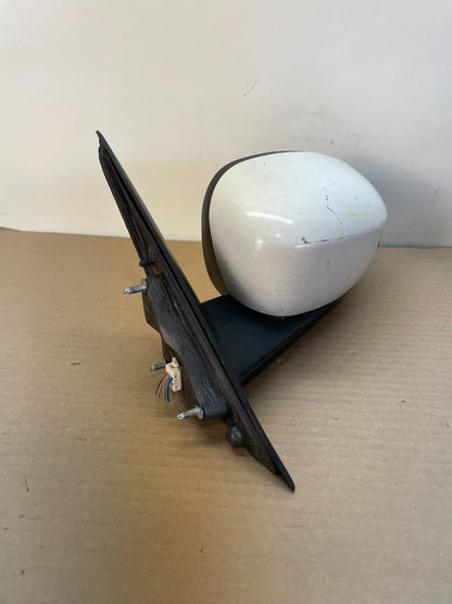 2006 to 2009 Chrysler 300 Left Driver LH View Door Mirror AD5832 DW1