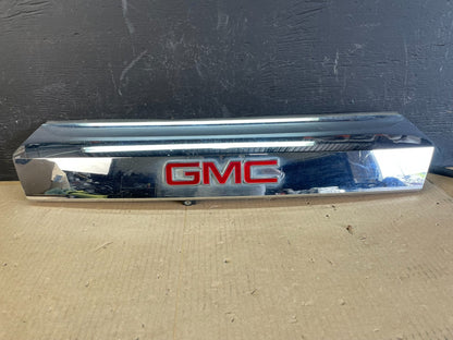 2010-2015 Gmc Terrain LiftGate Handle Trim Back Up Camera Chrome Panel AC1874 DG0