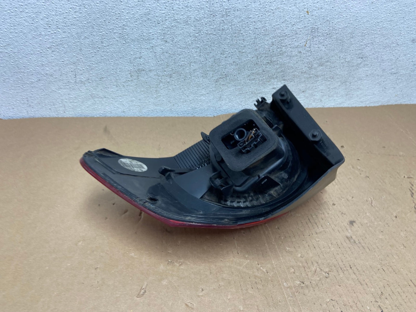 2010 to 2014 Volkswagen Golf & GTI Hatchback Left Side Tail Light AD7985 LK5