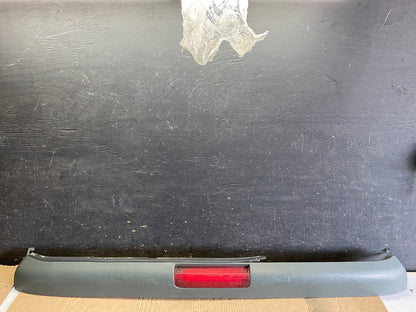 1999 Chevrolet Express 3rd Third Brake Light Trim Spoiler Q0601 DG0