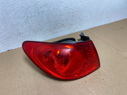 2007 to 2010 Hyundai Elantra Sedan Left Driver Side Tail Light AF9537 DW2