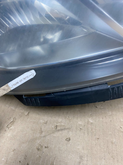 2013-2017 Chevrolet Traverse Right Passenger Side Halogen Headlight AG5889 DW5