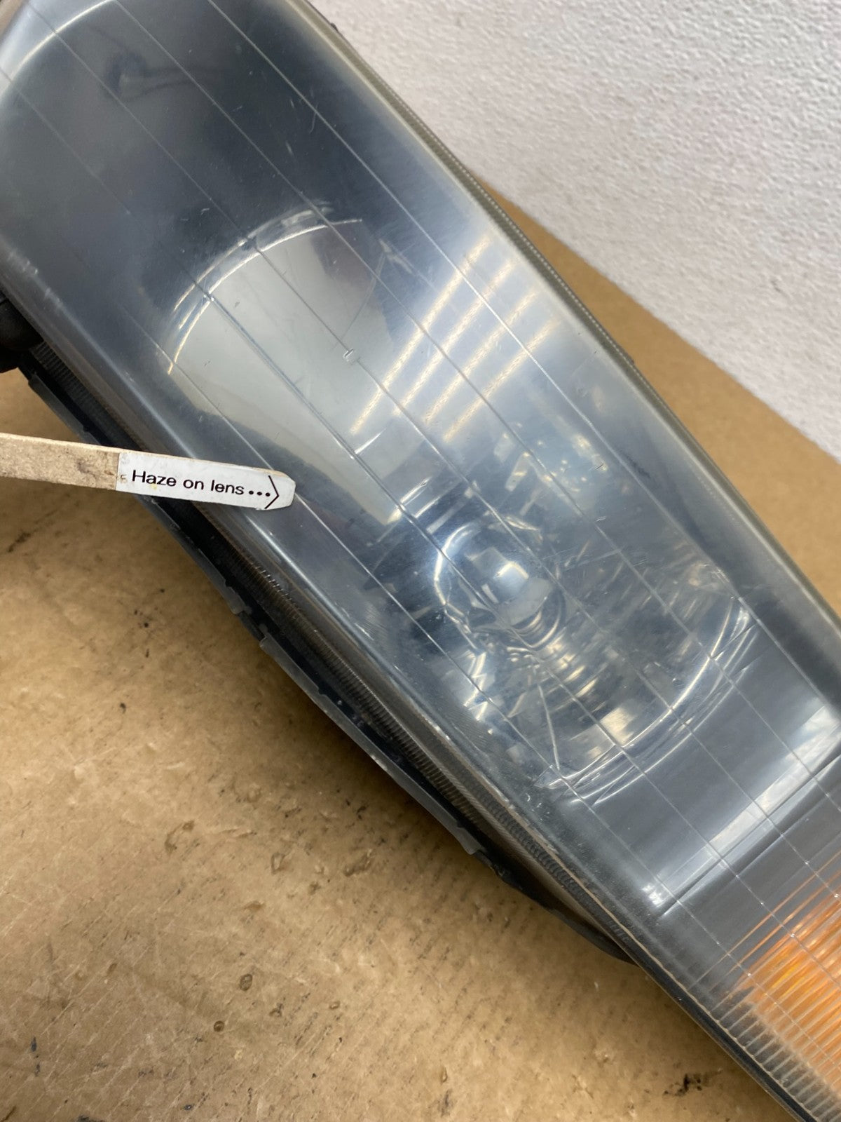 2002 to 2003 Mitsubishi Galant Left Driver LH Side Headlight AC2962 DW4