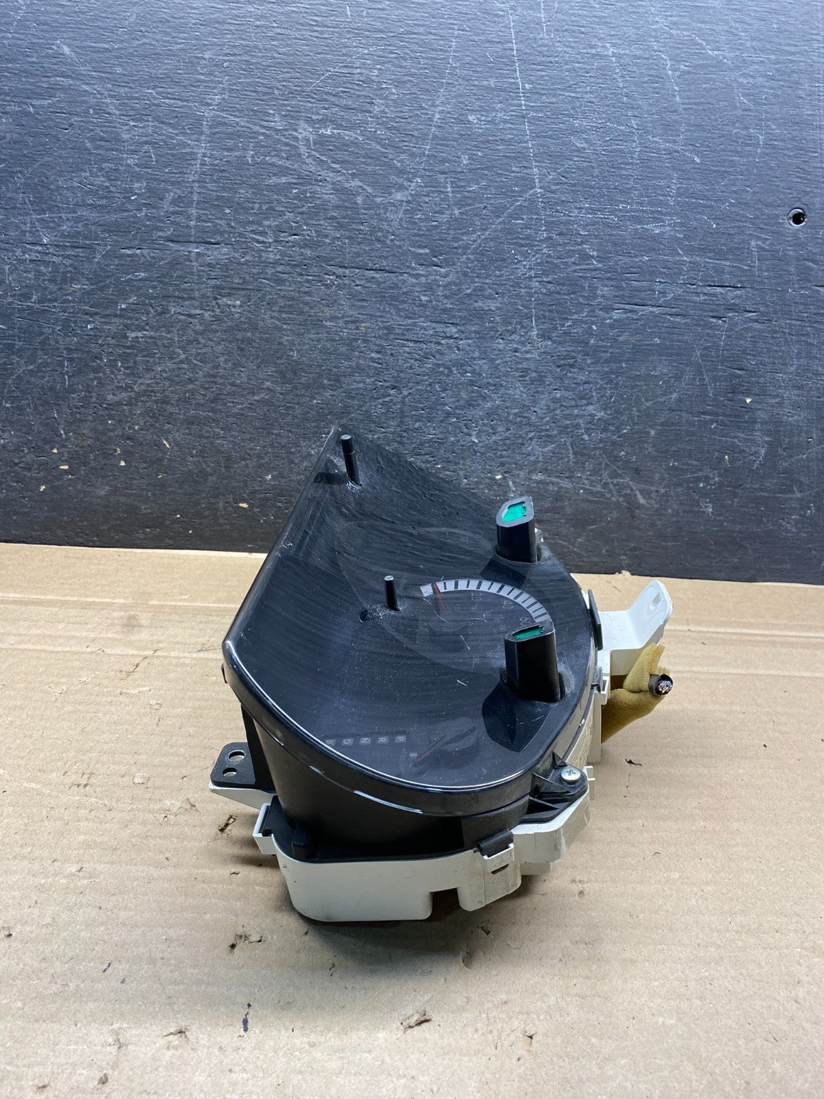 2006 to 2007 Toyota Highlander Speedometer Insrument Gauge Cluster AH7540 DG2