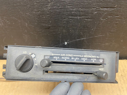 1986 to 1992 Pontiac Firebird Climate Control Heater Panel D2102 PS0