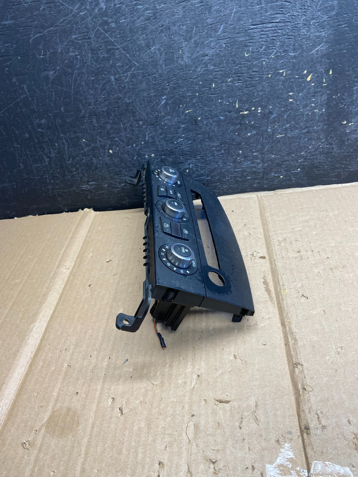 2008-2010 BMW E60 528i 535i Heater Ac Climate Radio Stereo Control AH5662 DG1