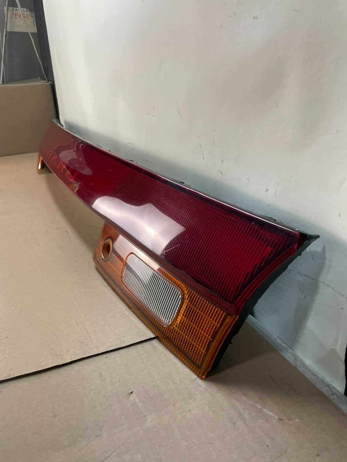 1995 to 1996 Subaru Legacy Wagon Trunk Mounted Center Tail Light Panel AI4365 DG1