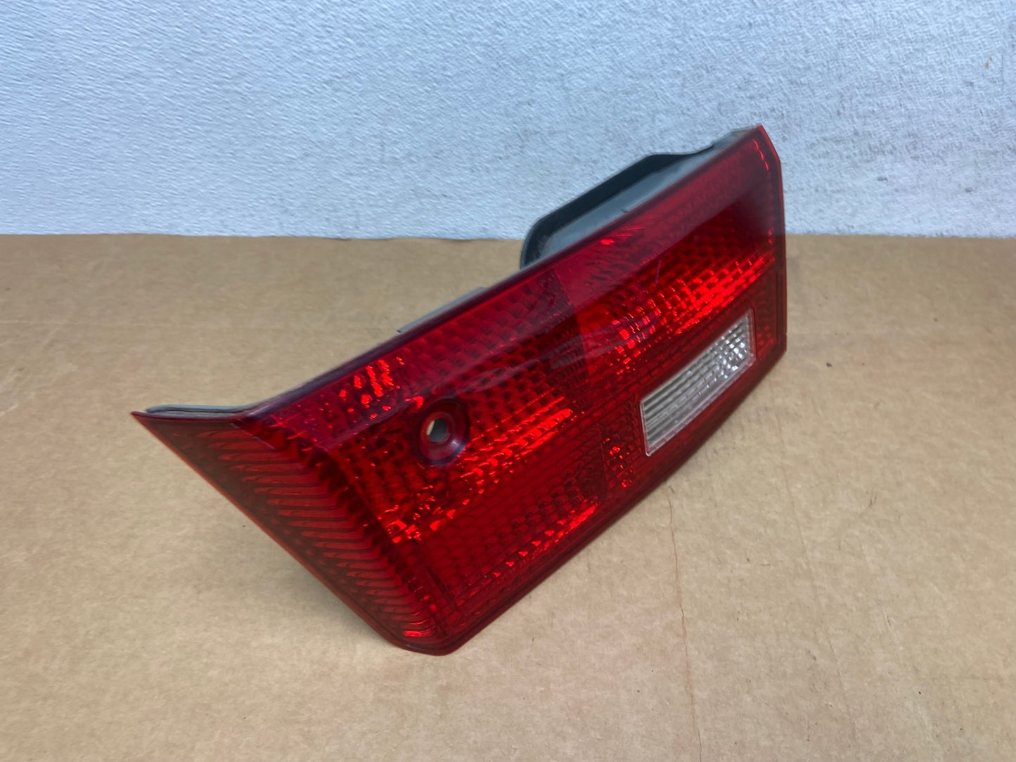 2005 Honda Accord Sedan Right Passenger Inner Tail Light AD4443 LK2