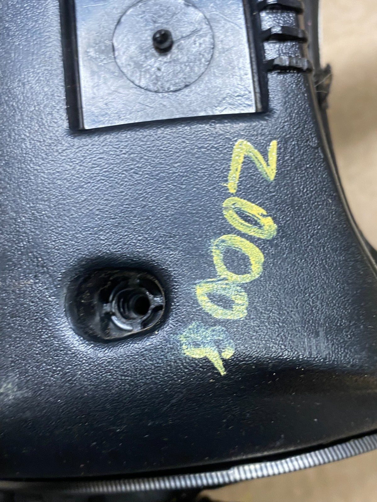2006-2013 Volvo C70 Center Console Radio Control Panel Bezel OEM Z0008 DG8
