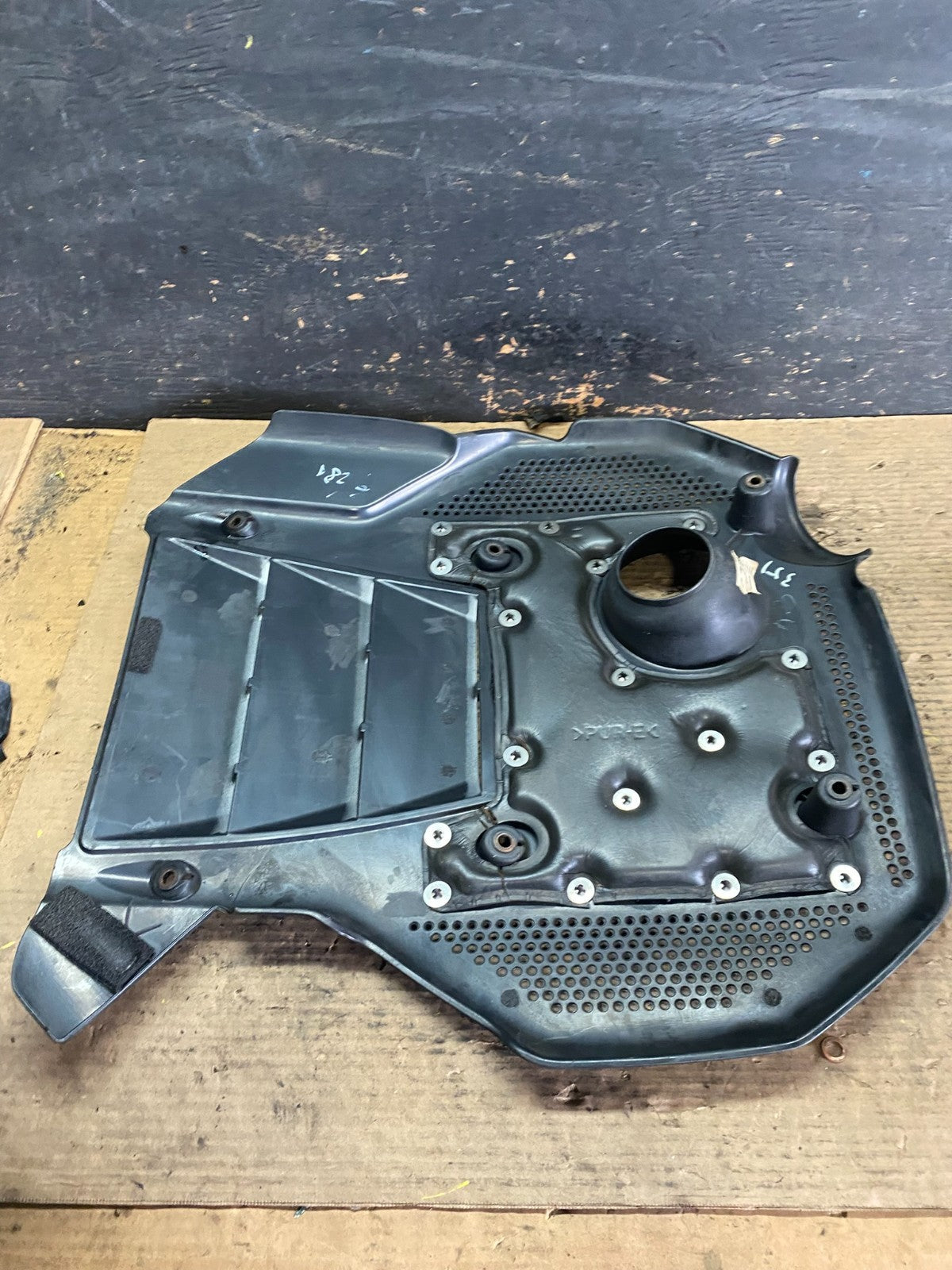 2006 to 2010 Hyundai Azera V6 Engine Motor Shield Cover OEM S5950 DG6