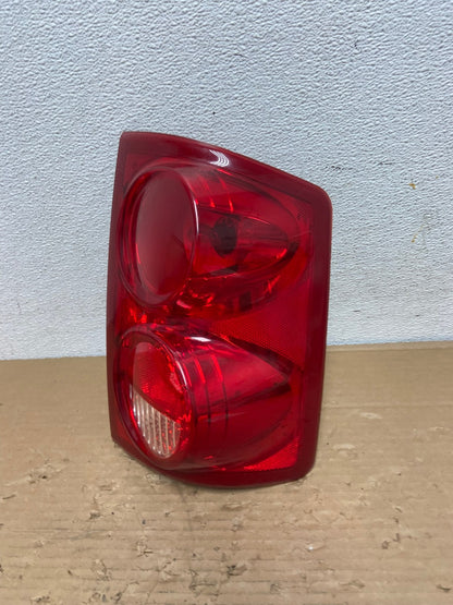 2005-2011 Dodge Dakota Right Passenger Rh Side Tail Light DEPO AD4314 LK0