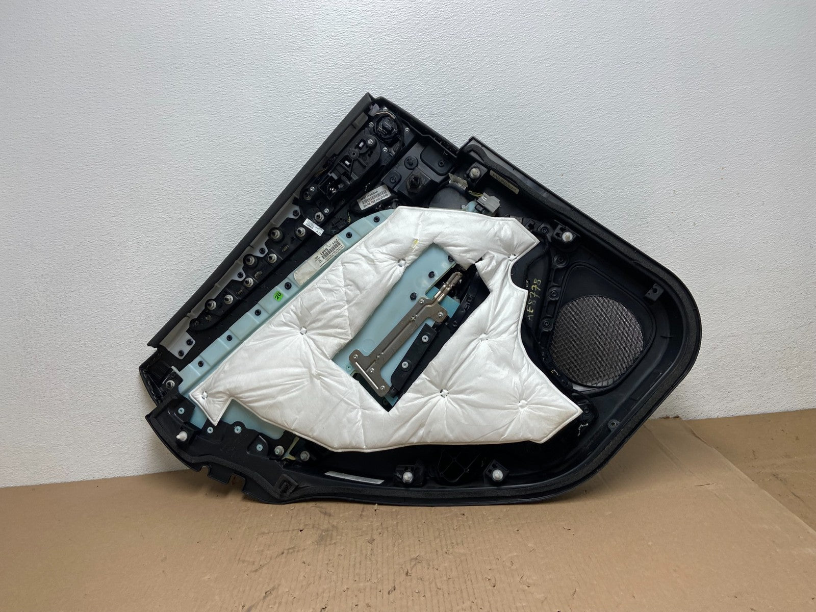 2015 to 2019 Lincoln MKC Rear Right Passenger RH Side Trim Door Panel ae8778 DG6