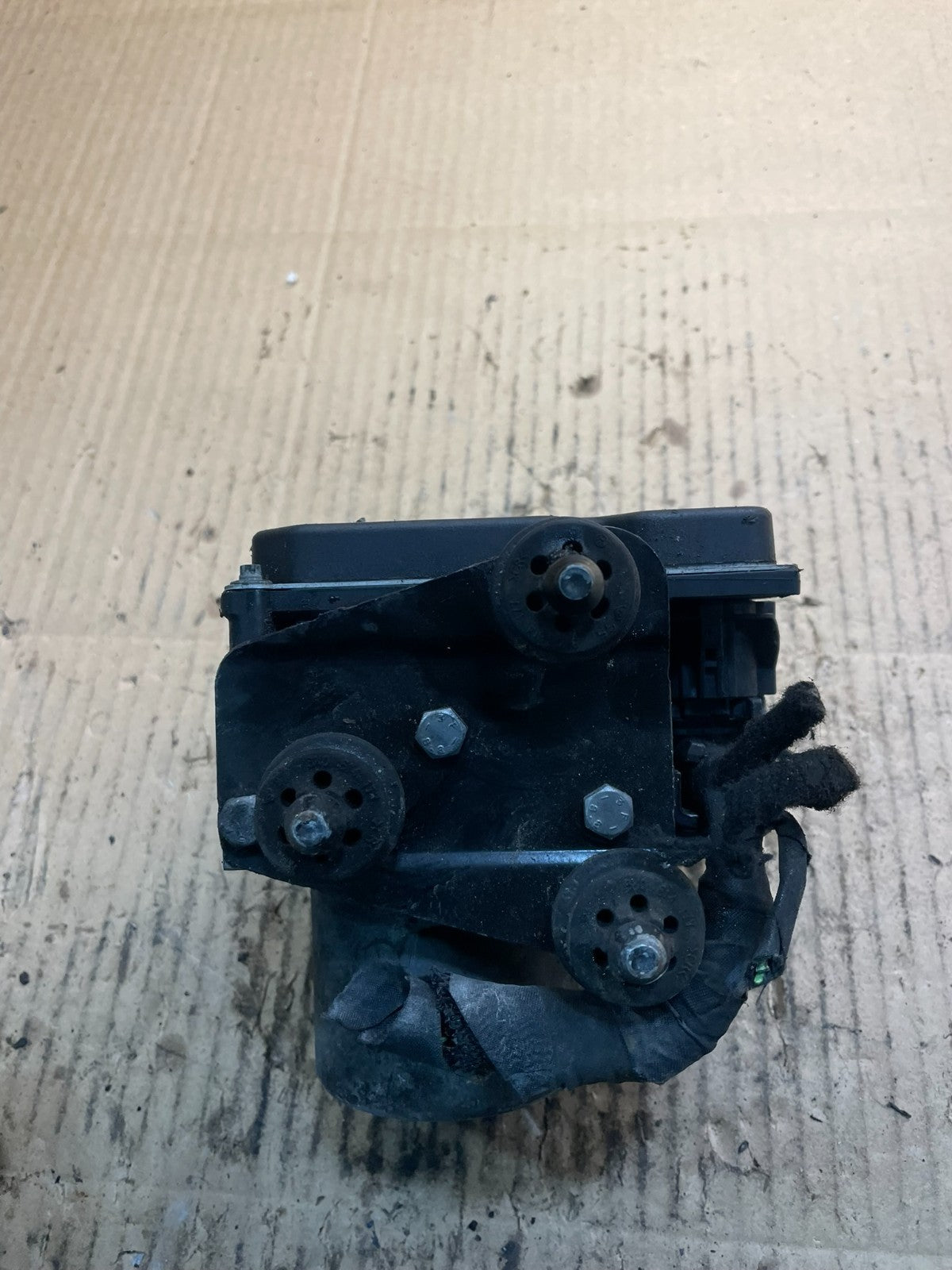 2009 to 2010 Audi A4 A5 ABS Anti-Lock Brake Pump 8k0614517da OEM X8611 DG3