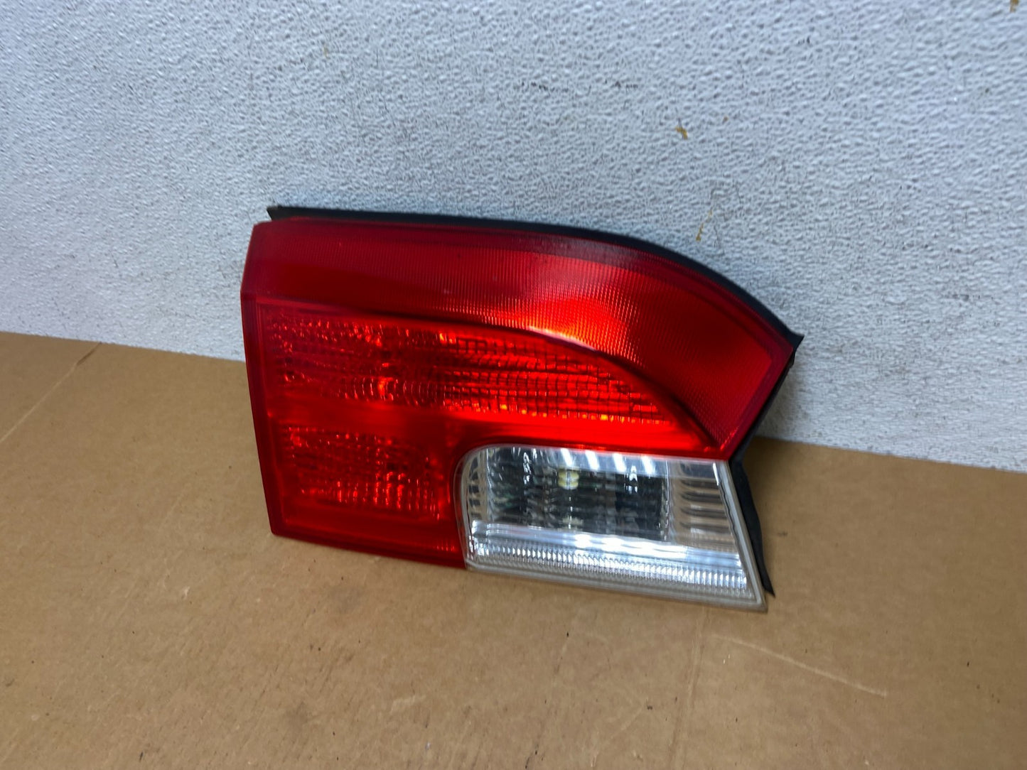 2010-2017 GMC Terrain Tail Light Inner Left Driver Lh AD8957 DW1