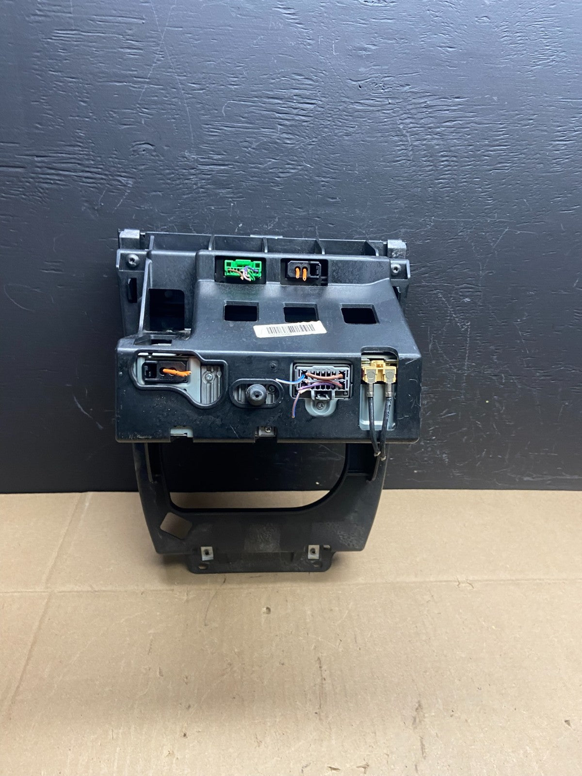 2003 to 2006 Volvo XC90 Center AM/FM Radio Panel Bezel AB8750 DG4