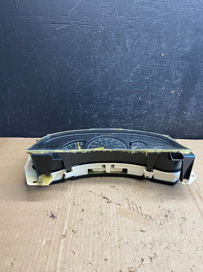 1999 to 2002 Chevrolet Silverado Sierra Cluster Gauge Speedometer ECM ae1890 DG3