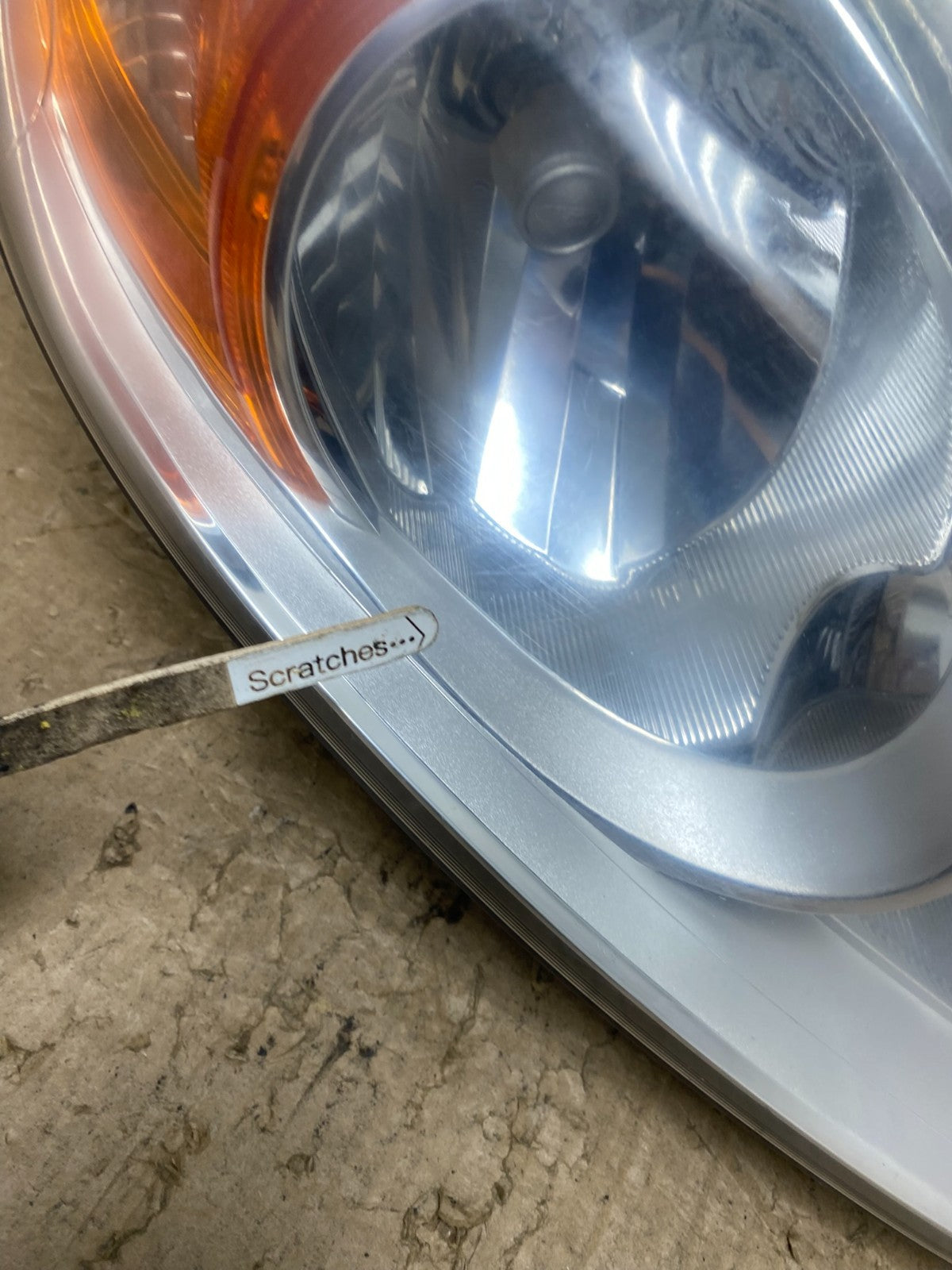 2013 to 2016 Ford C-MAX Right Passenger Side Headlight AF8383 DW3