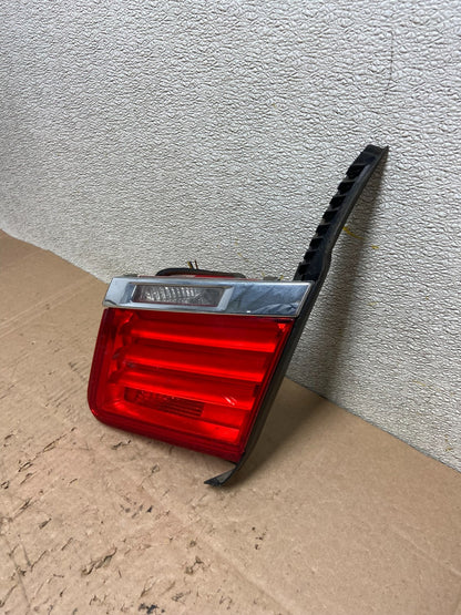 2009 - 2012 Bmw 7-Series F01 F02 750i Right Passenger Inner Tail Light Y0264 DW1