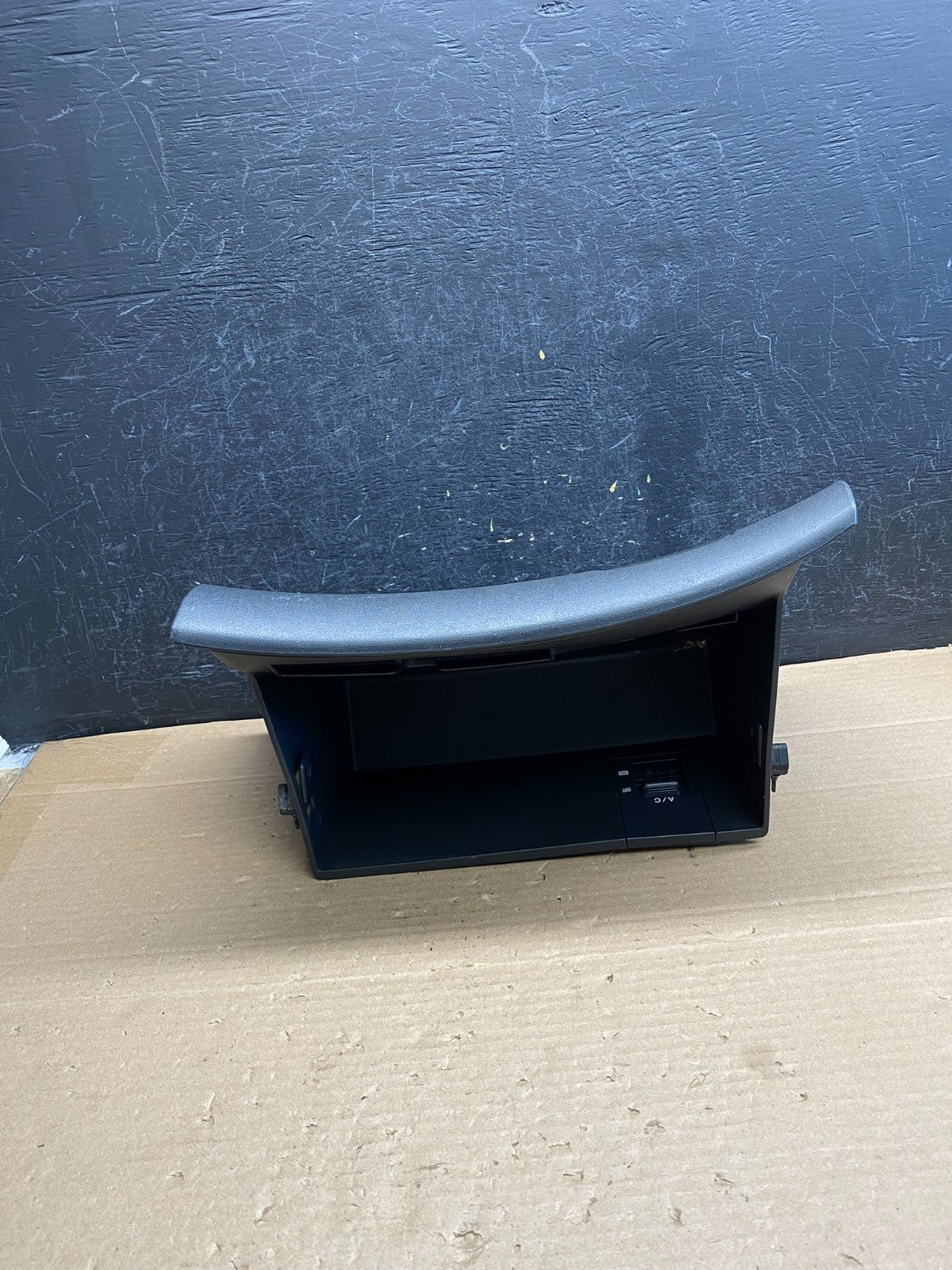 2009 to 2012 Hyundai Elantra Right Passenger Side Glove Box AG6315 DG3
