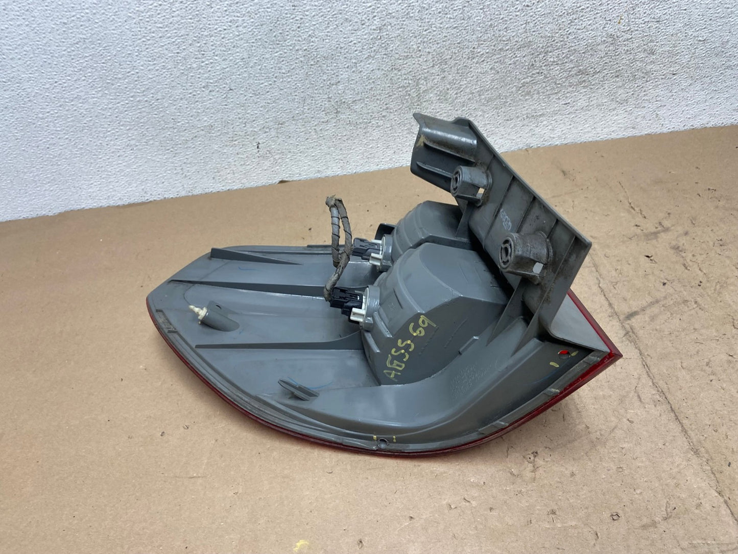 2005 2006 2007 Honda Odyssey Right Passenger RH Side Tail Light AG5569 LK8
