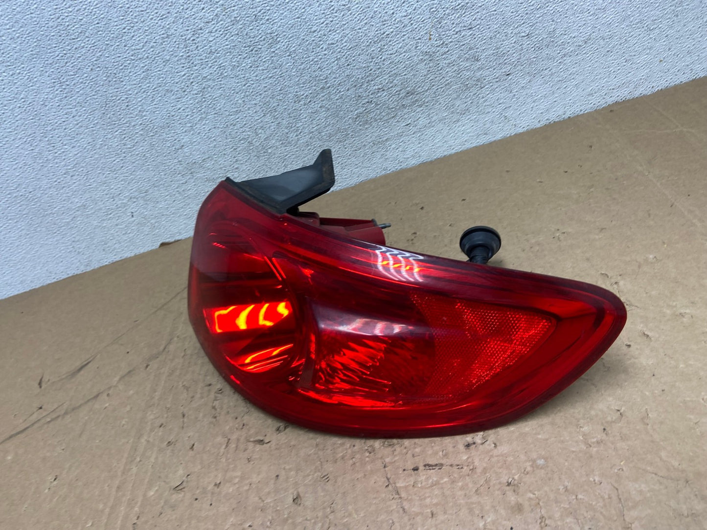 2007 2008 2009 Hyundai Santa Fe Right Passenger Rh Tail Light AG1261 LK1
