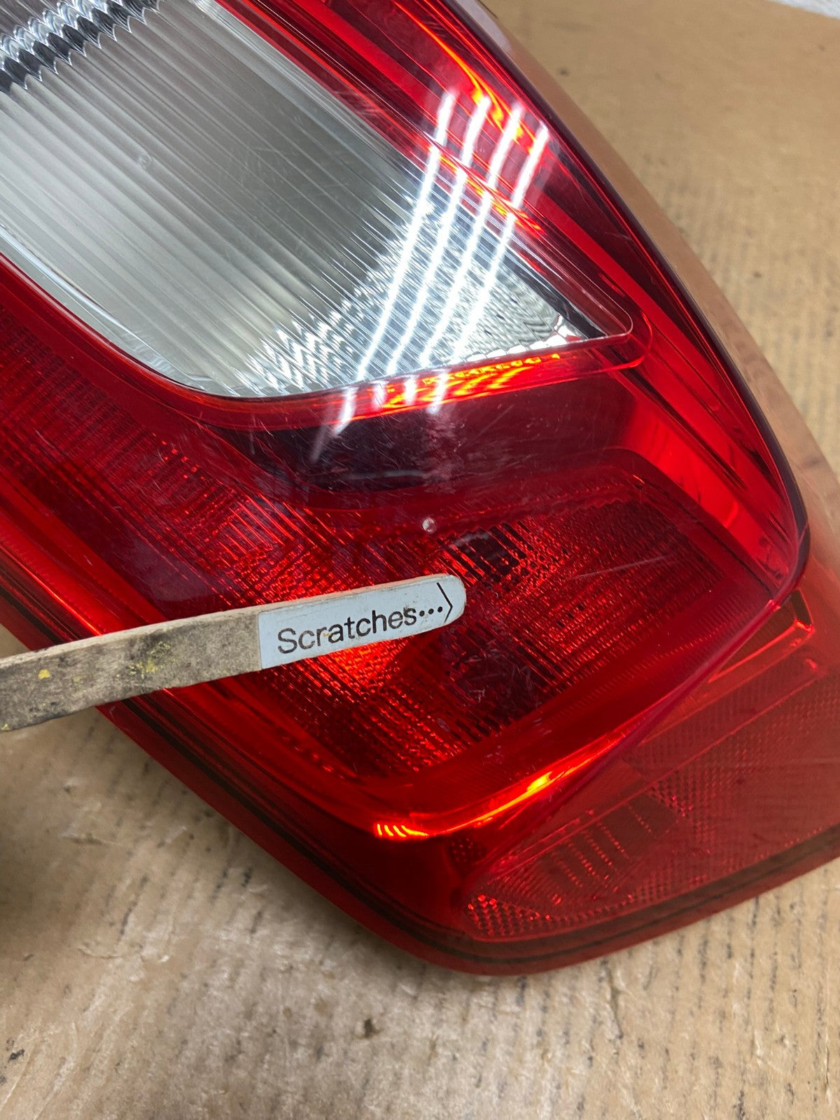 2016 2017 2018 Chevrolet Cruze Right Passinger RH Tail Light AE1251 LK3