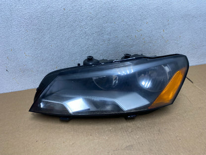 2012-2015 Volkswagen Passat Left Driver LH Side Halogen Headlight AI3266 DW0