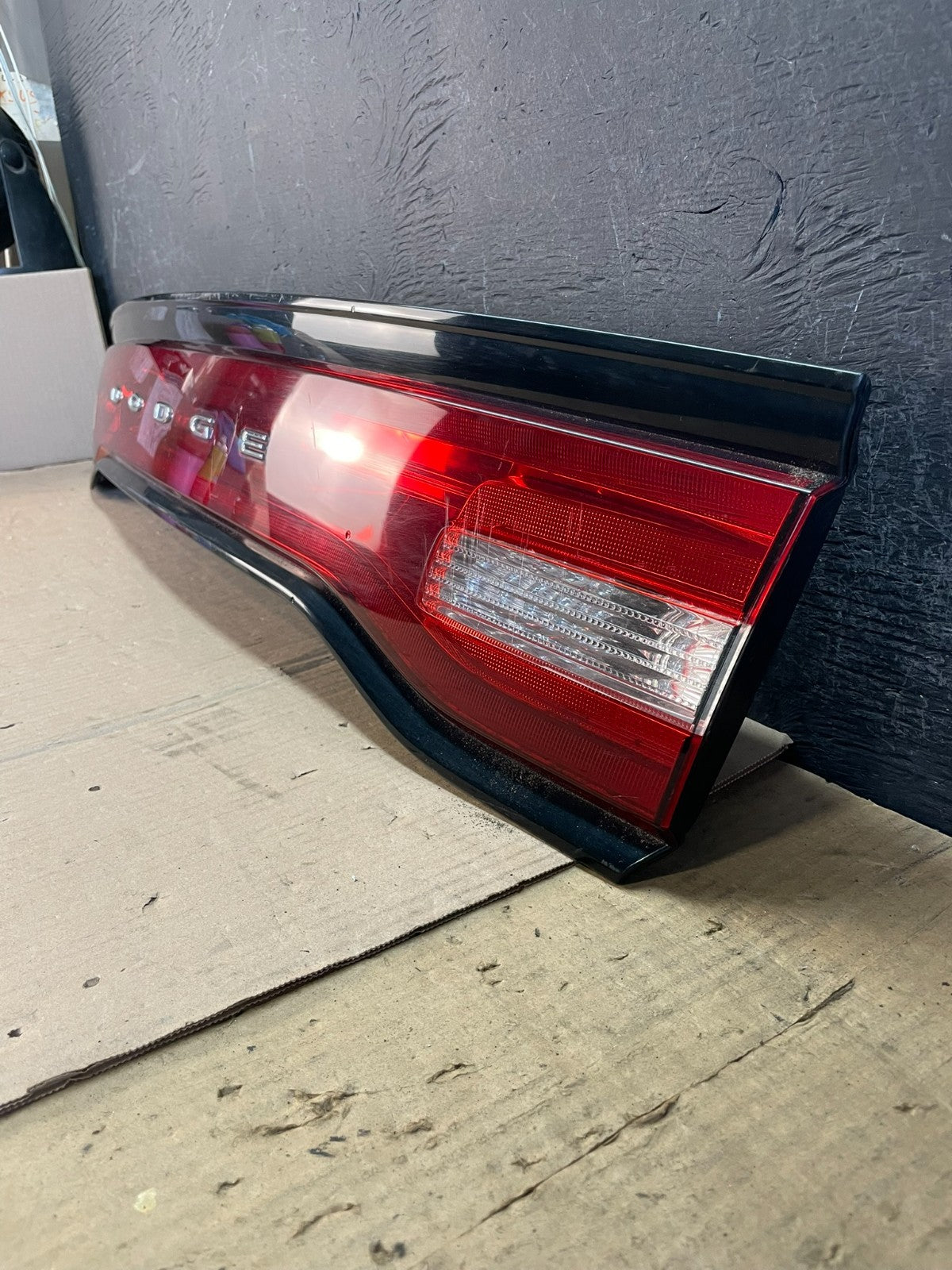2011 to 2014 Dodge Charger Center Trunk Tail Light Lamp Lid Panel ad8579 DG1