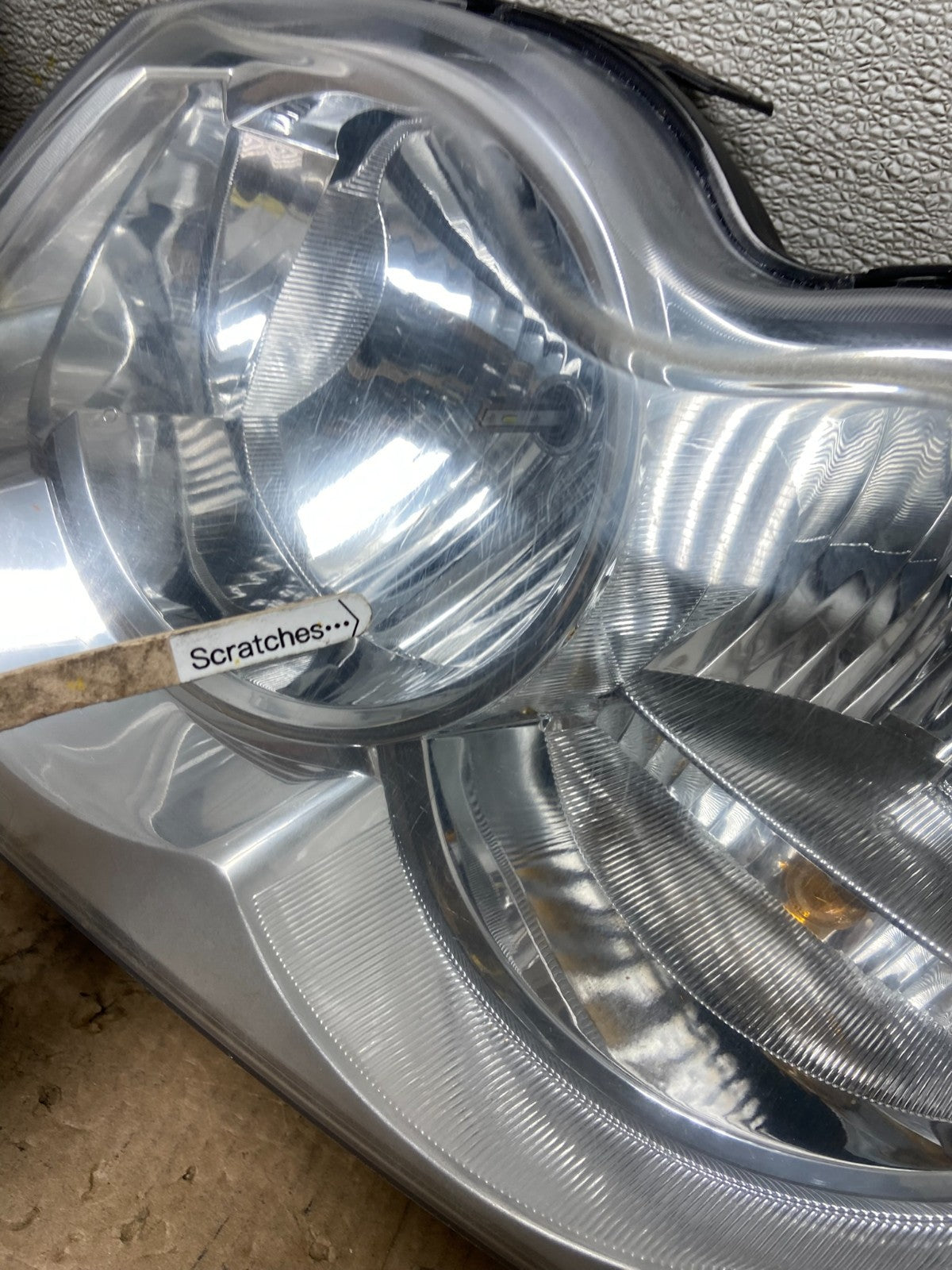 2005-2007 Jeep Grand Cherokee Left+Right Halogen Headlights AA8584 DW4