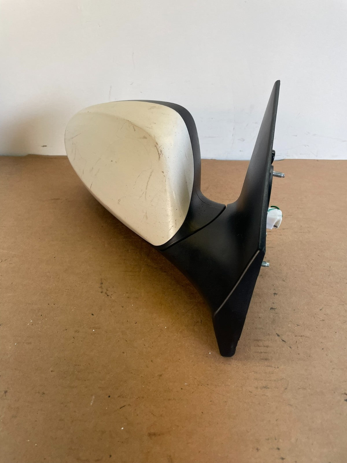 2013 to 2016 Hyundai Elantra Right Passenger RH View Door Mirror AG0678 DW1