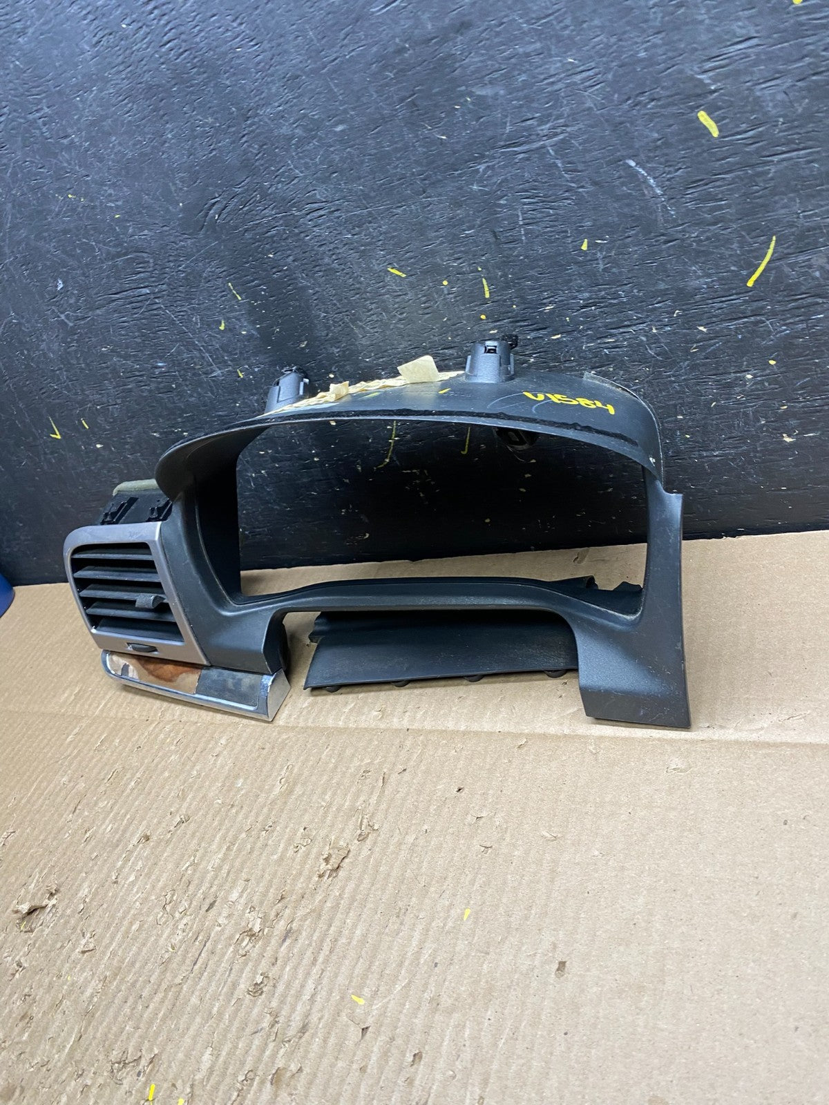 2010 2011 2012 Lincoln MKZ Speedometer Dash Trim Bezel w Air Vent V1584 DG2