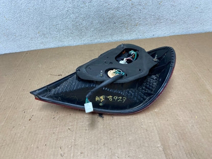 2002 2003 2004 Toyota Camry Left Driver LH Side Tail Light AI8927 LK5