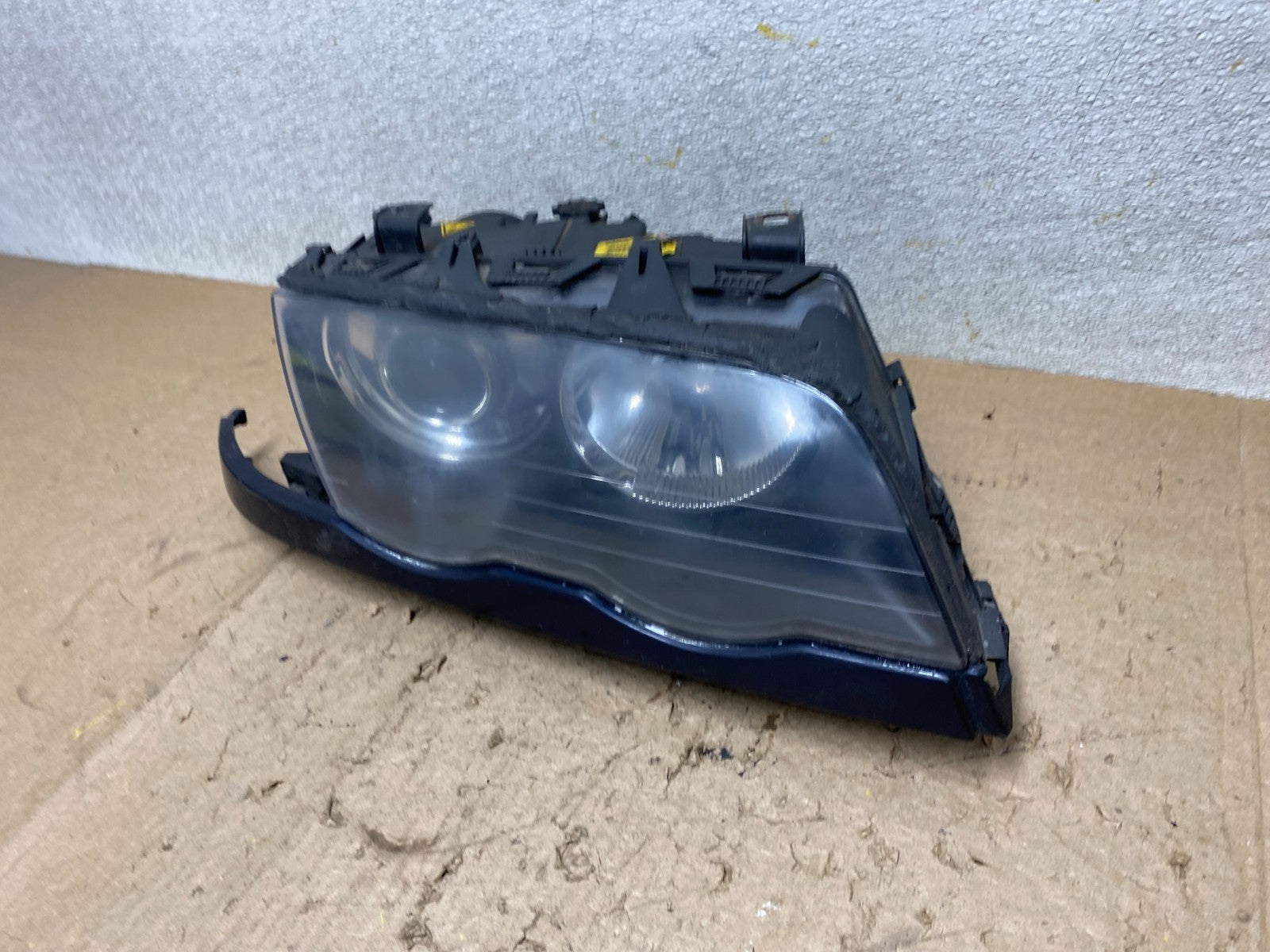 2000 to 2003 BMW 325Ci 330Ci E46 Coupe Right Side Xenon HID Headlight OEM X24551
