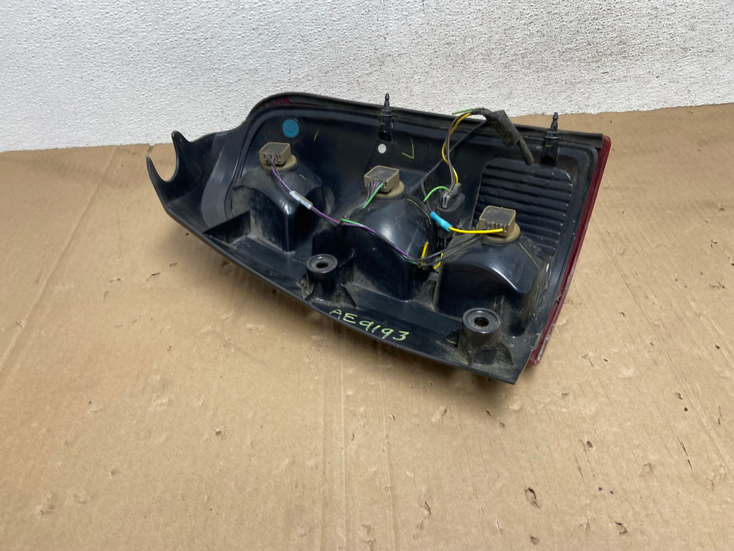 2005 to 2009 Pontiac Montana / Uplander Left Driver Lh Tail Light AE9193 LK4