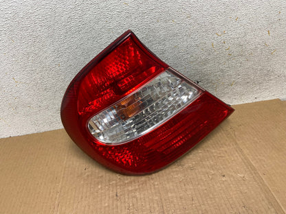 2002 2003 2004 Toyota Camry Left Driver LH Side Tail Light AI6534 LK0