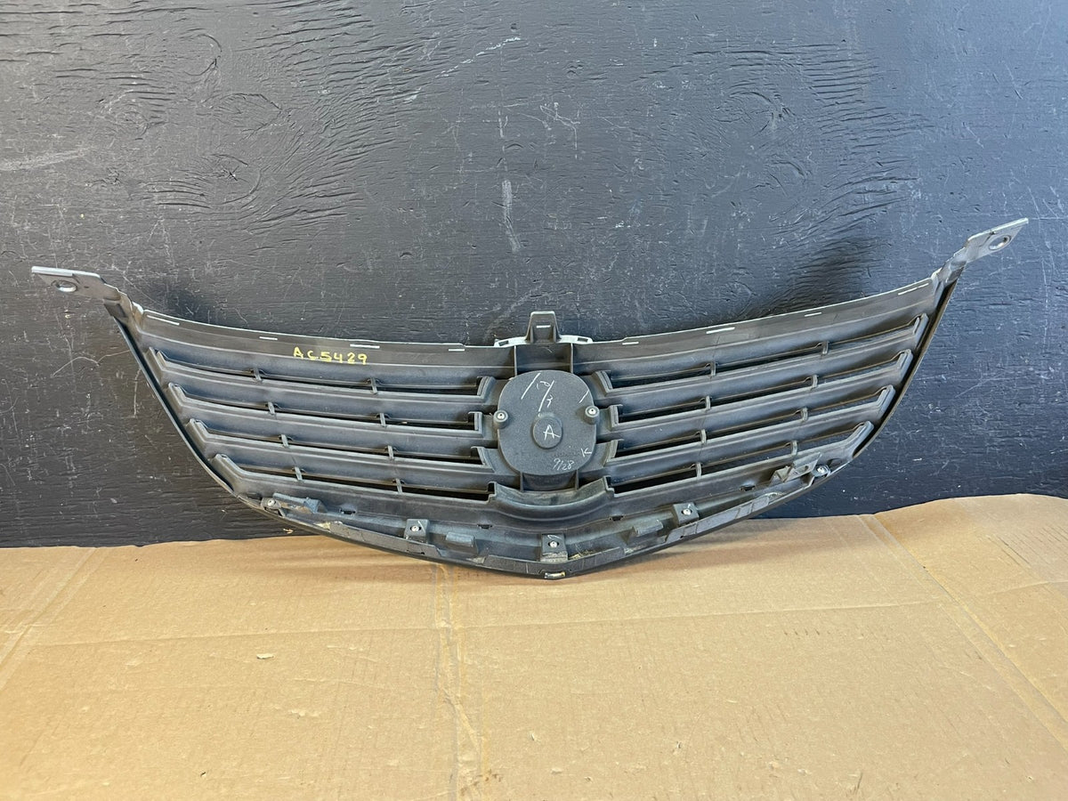 2005 to 2008 Acura RL Front Upper Grille Grill Emblem AC5429 DG5