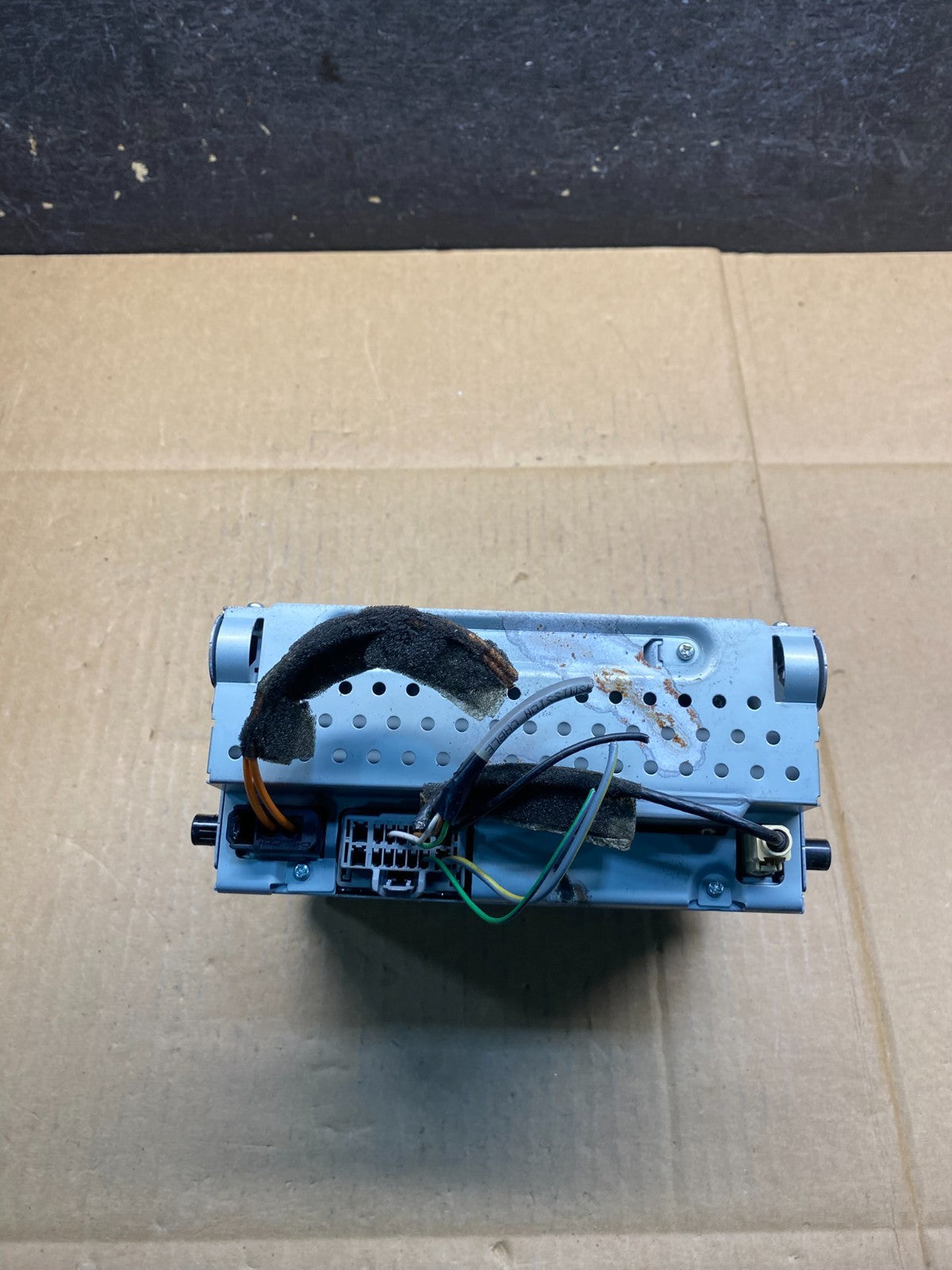 2009 2010 2011 Jaguar XF Radio Receiver CD Player ai7646 DG5